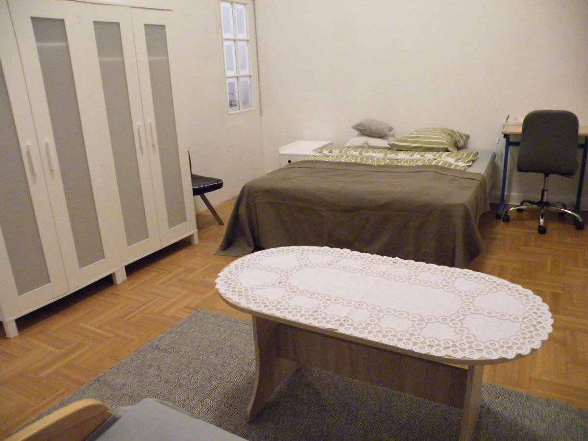 Appartement F3 -Plaisir Moins Cher - Jusqu'A 8Personnes Le Mée-sur-Seine Екстериор снимка